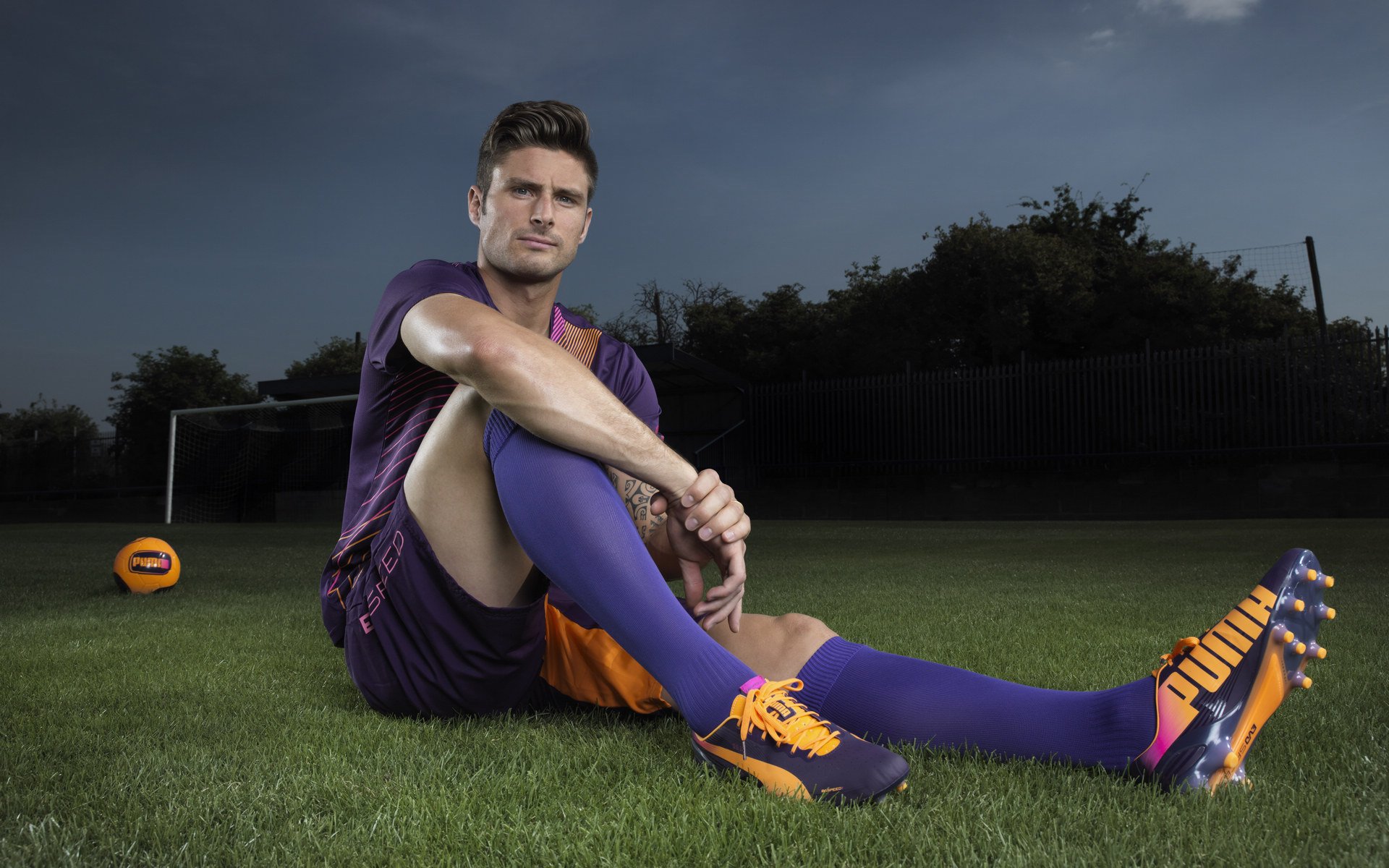 恩多比·恩乔展现精湛技术，为南非队赢得关键三分，恩多拉是什么意思