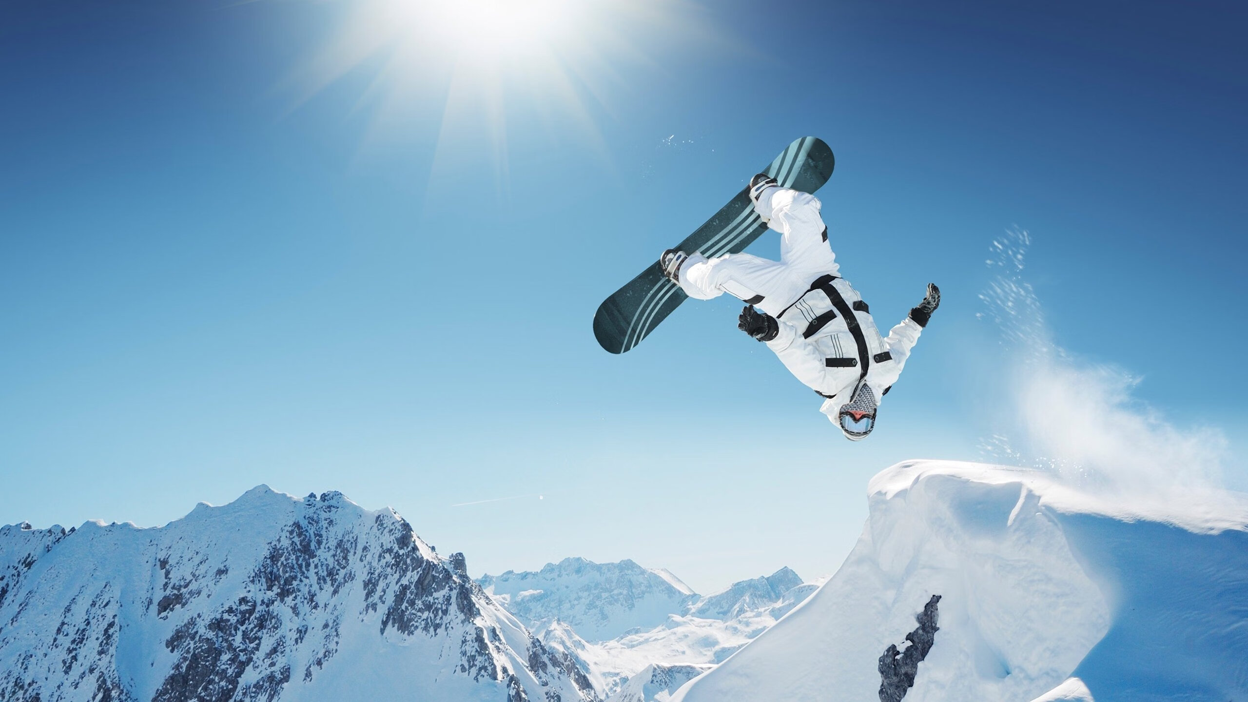 麦基翁女子200米仰泳赛道上的力量与优雅,麦基翁几块金牌